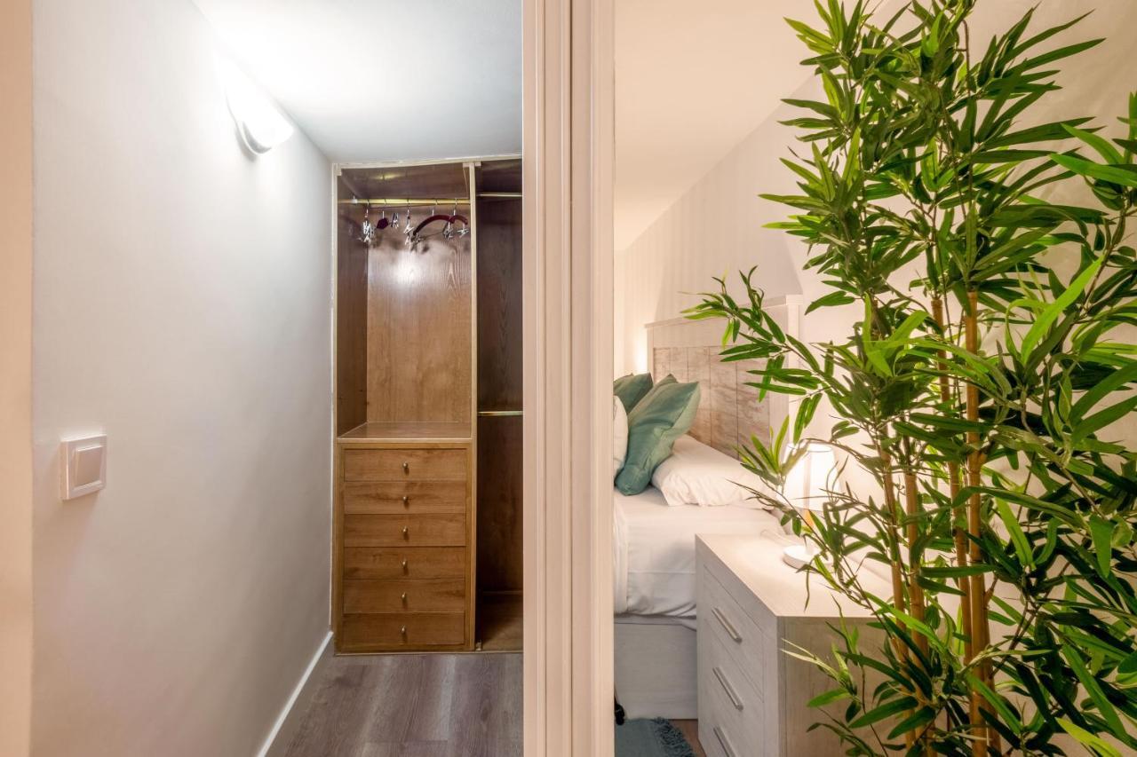 1 Bedroom 1 Bathroom Furnished - Lavapies - Duplex Madri Exterior foto